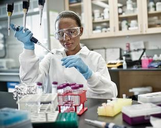 Image of researcher at the University of Texas at Arlington.