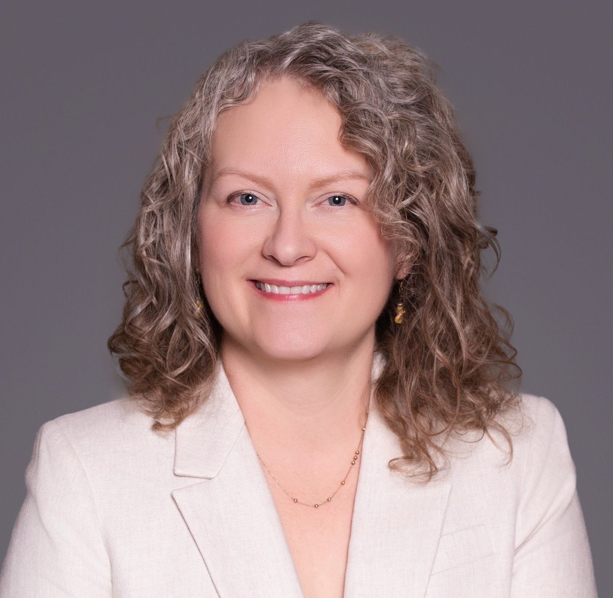 Wendy Fink headshot