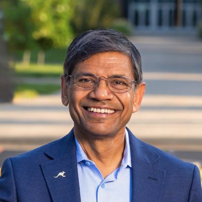 headshot of Mauli Agrawal, UMKC President